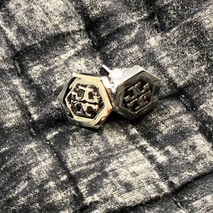 NWOT SILVER LOGO STUDS - Tory Burch